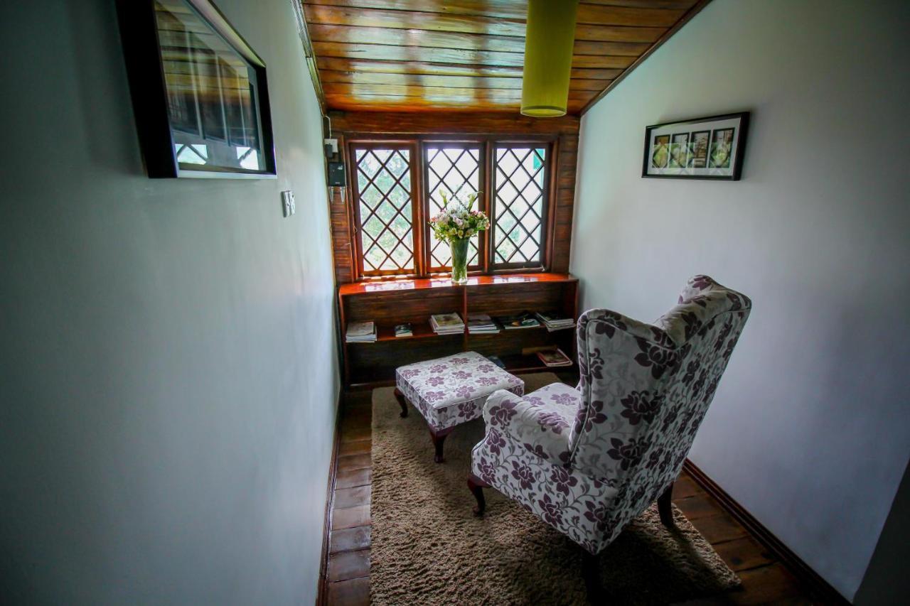 Brockenhurst Bungalow Нувара-Елія Екстер'єр фото