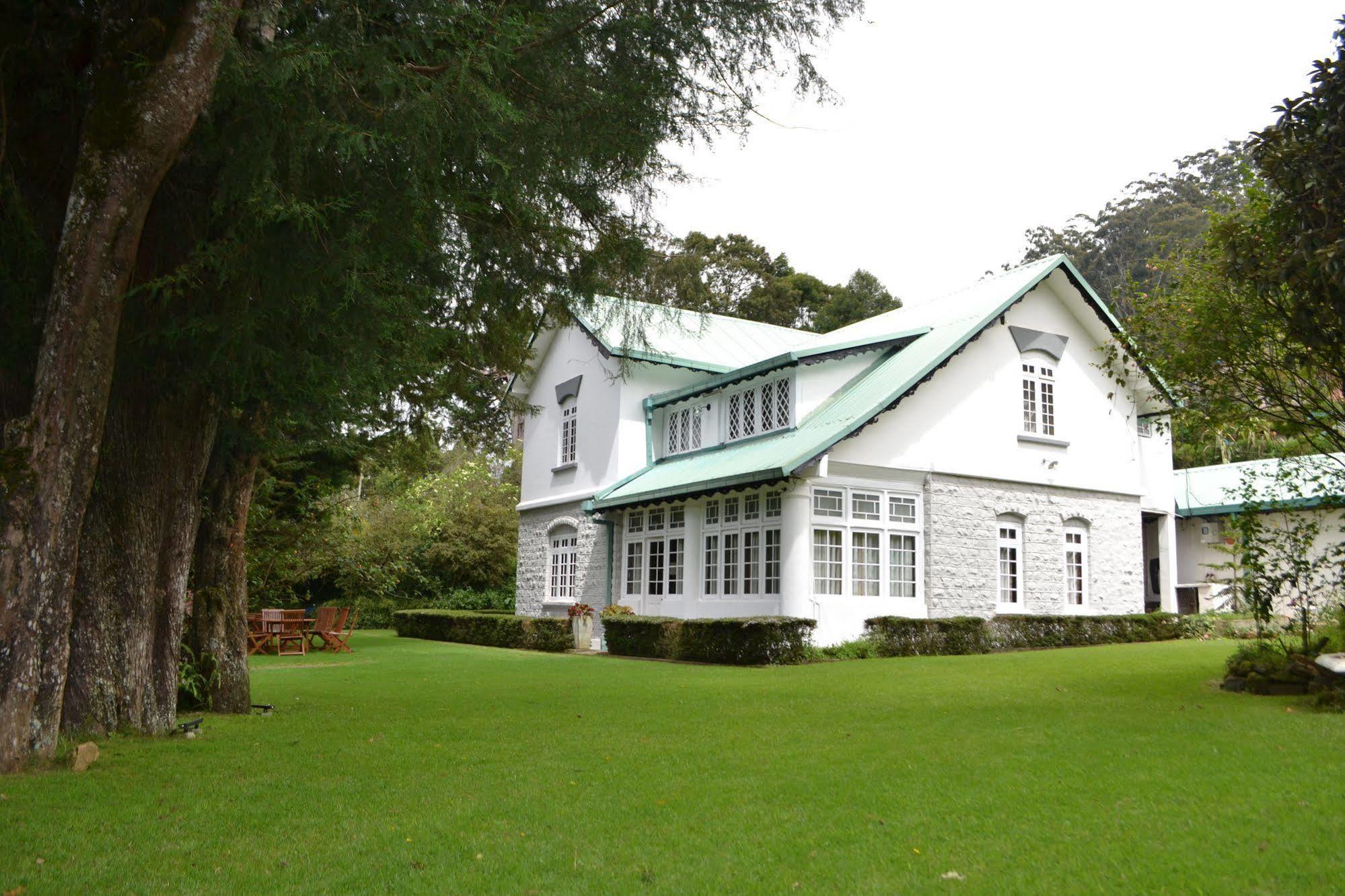 Brockenhurst Bungalow Нувара-Елія Екстер'єр фото