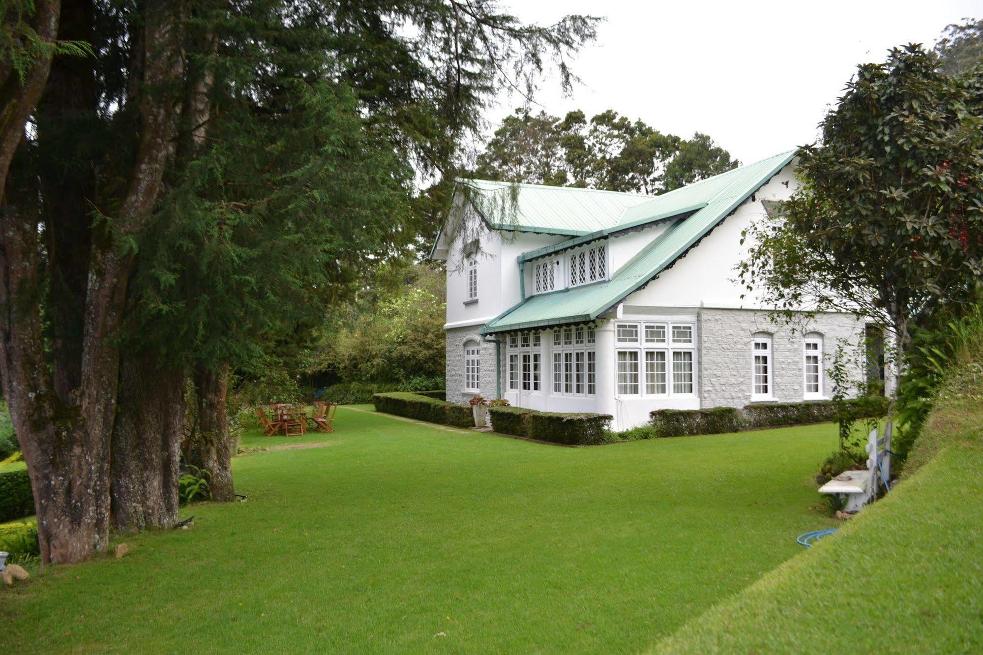 Brockenhurst Bungalow Нувара-Елія Екстер'єр фото