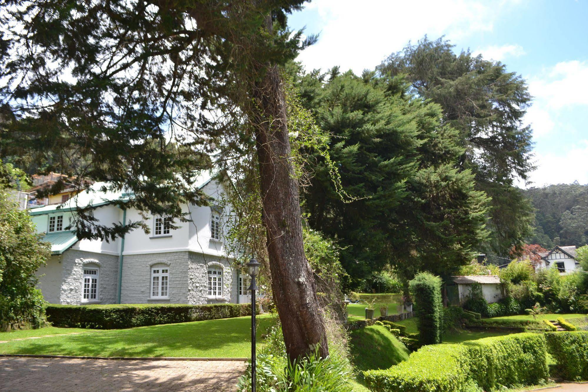Brockenhurst Bungalow Нувара-Елія Екстер'єр фото